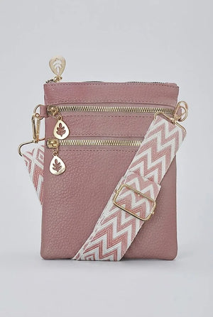 Artizanni women's vegan leather crossbody bag in dusty pink with patterned strap