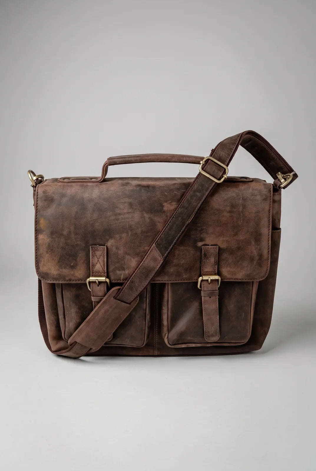 Buffalo Leather Sitka Messenger Bag AZ 054