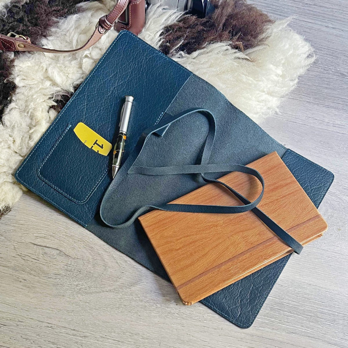 Leather Journal Case SD 081