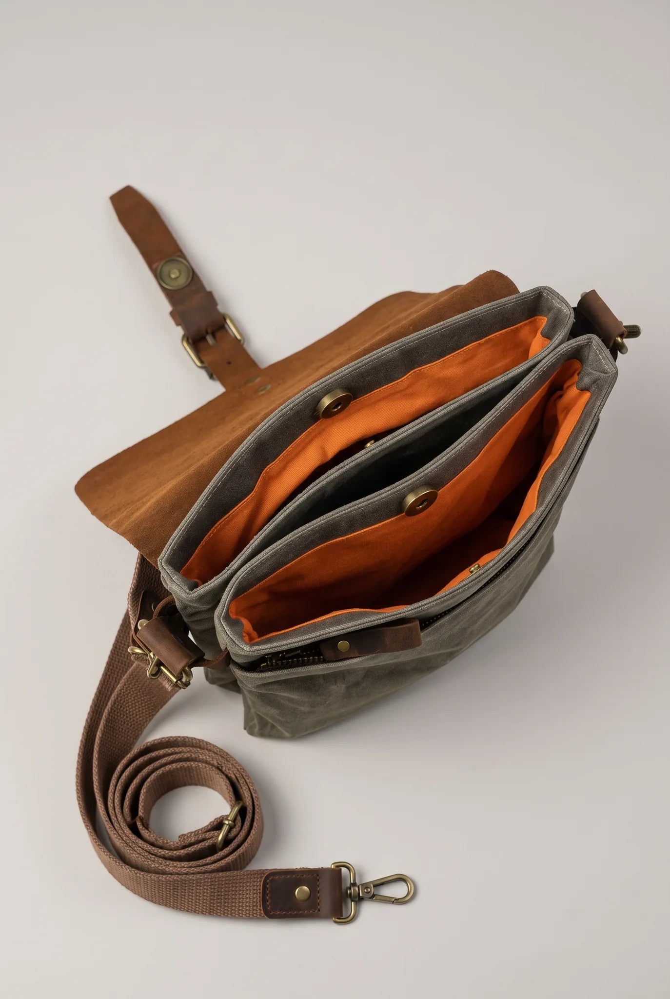 Artizanni Backpack Canvas Waxed