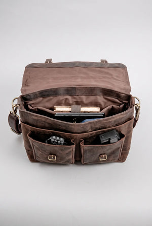Buffalo Leather Sitka Messenger Bag AZ 054 - front