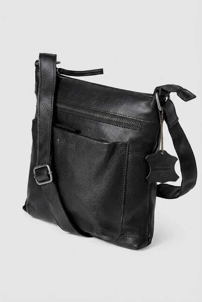 Black leather satchel AZ 060 side profile with adjustable shoulder strap